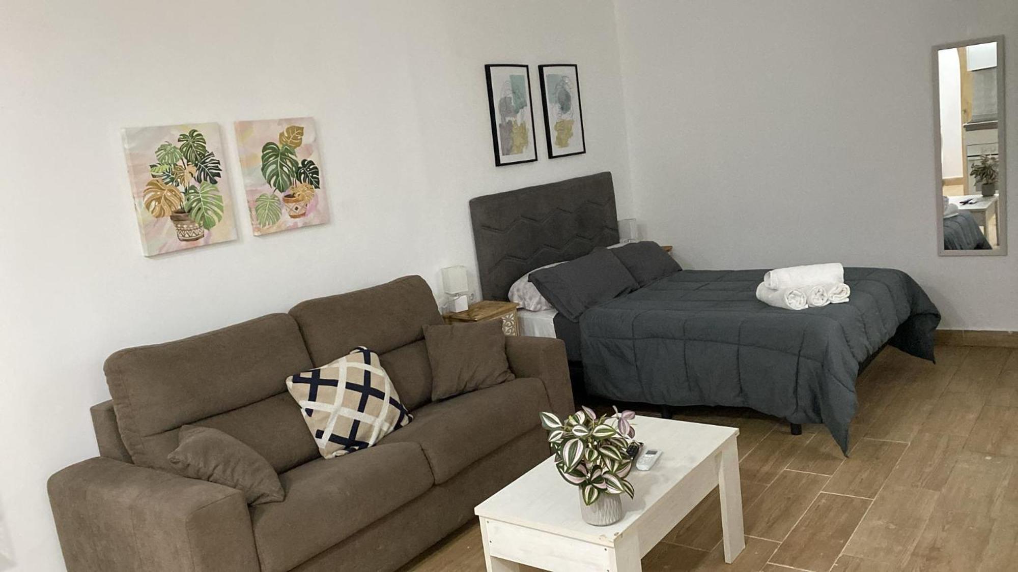 Rockside Residences Suites La Linea N3 La Línea de la Concepción Extérieur photo